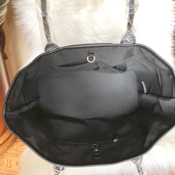Beverly Beach Delta Tote Bag🖤NWT🤍 - Picture 5 of 5